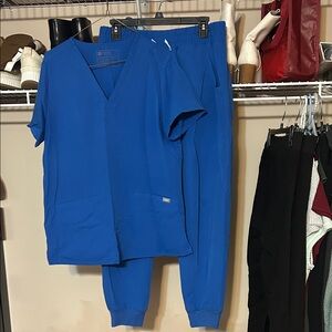 Figs Royal Blue Medium Petite Joggers Set